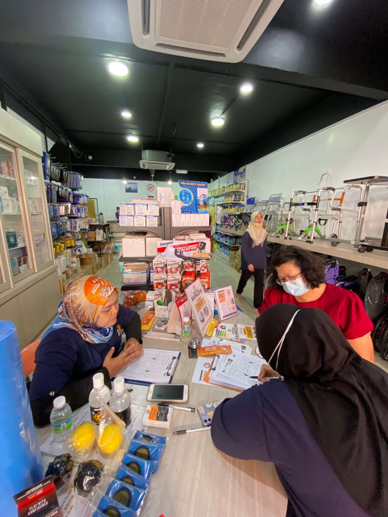 Fisio kedah - Physiotherapy near me - Urut - Bekam - Acupuncture - Sport massage - Jitra fisio - Knee pain - Strok - Sakit belakang