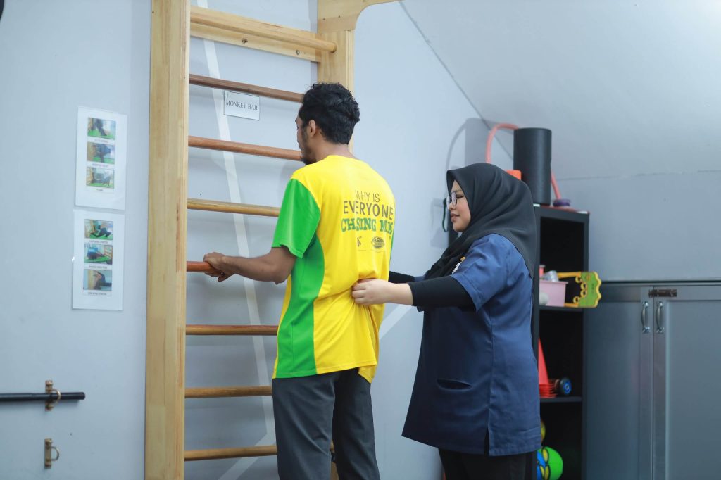 Fisio kedah - Physiotherapy near me - Urut - Bekam - Acupuncture - Sport massage - Jitra fisio - Knee pain - Strok - Sakit belakang